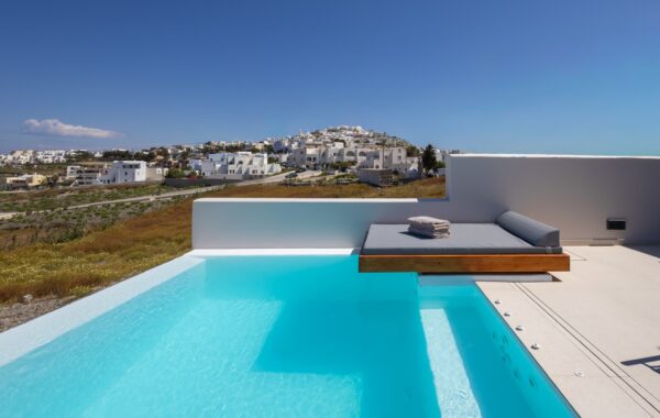 Evira Suites